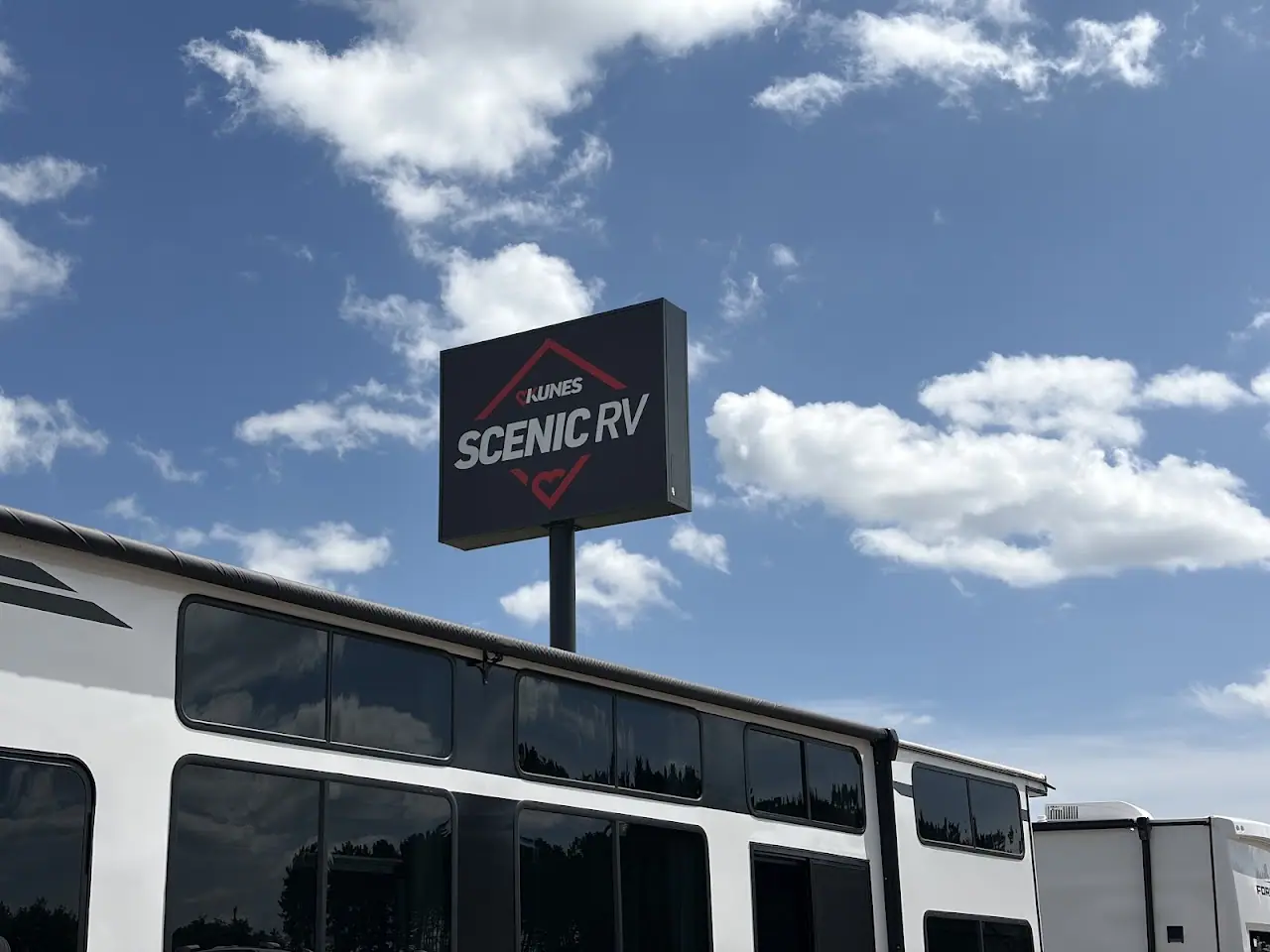 Kunes Scenic RV Service, RV repair in Baraboo