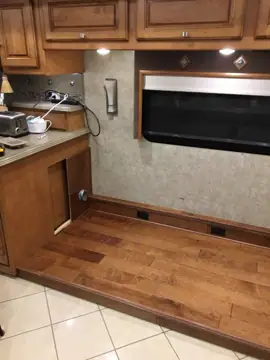 Five Star RV and Trailer Repair in Wakarusa, IN