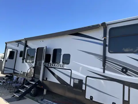 Vic's RV photo 3