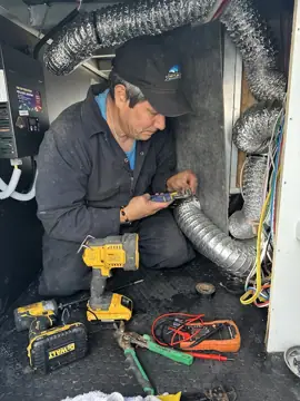 Skyline Rv Mobile Repair in Newport, OR