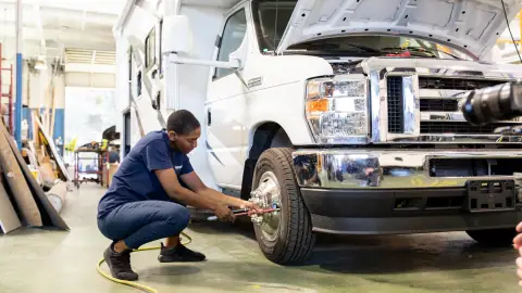 Camping World RV Service - Fresno in Fresno, CA