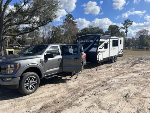 Dana Drake’s Countryside RV in Green Cove Springs, FL