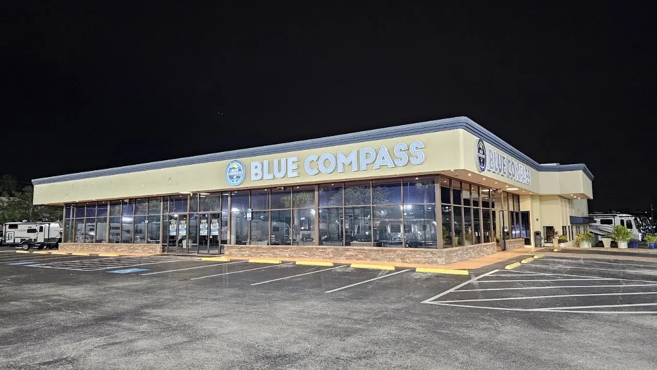 Blue Compass RV Orlando, RV repair in Casselberry