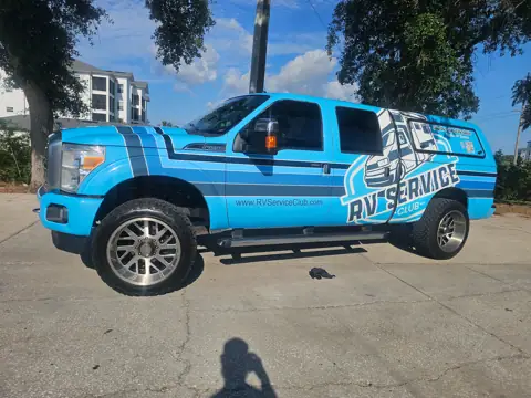 RV Service Club in Seminole, FL