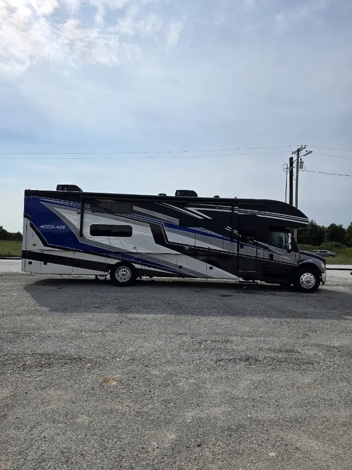 Robbins Auto and RV Sales, RV repair in Aurora