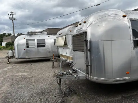 Silver Flamingo Restorations in Minneapolis, MN