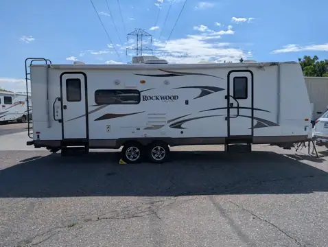 Rocky Mountain RV Service and Trailer Repair in Denver, CO