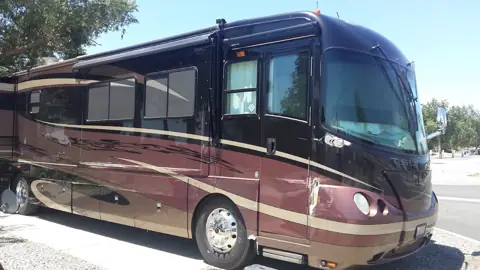 Dynamic RV & Auto Collision Center photo 2