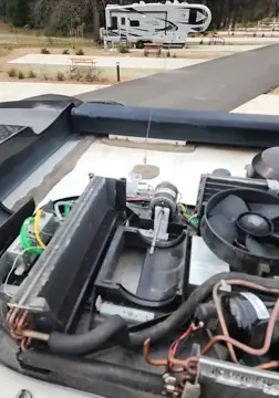 Unplug RV in West Sacramento, CA