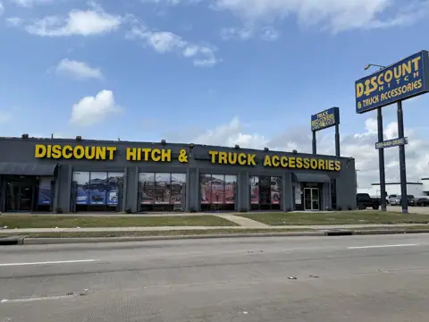 Discount Hitch & Truck Accessories in Houston, TX