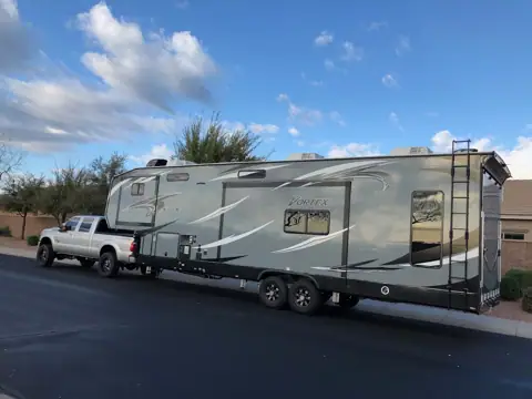 Armadillo Mobile RV Repair & Inspection in Katy, TX