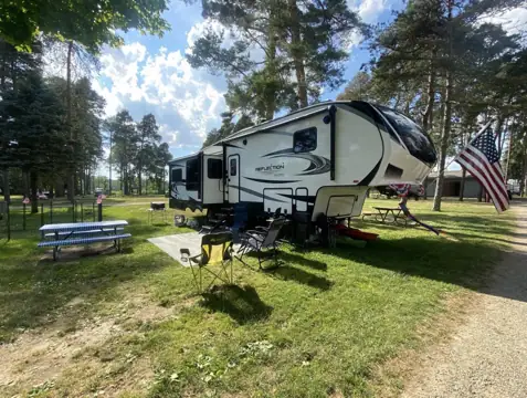 Roadrunner Mobile RV Repair LLC in Pittsford, MI