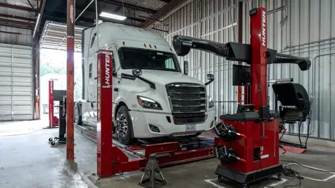 FleetPro Truck Center Inc in Fletcher, NC