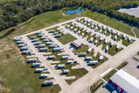 Holiday Road RV Park in Caddo Mills, TX