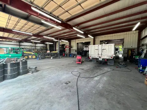 Fleetmasters photo 3