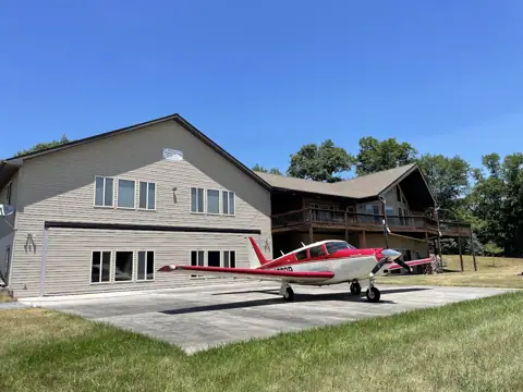 Just Plane Adventures Lodging & Campground photo 2