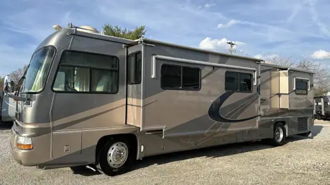 Cross country RVs in Columbus, OH