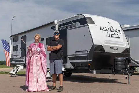 Noteboom RV photo 3