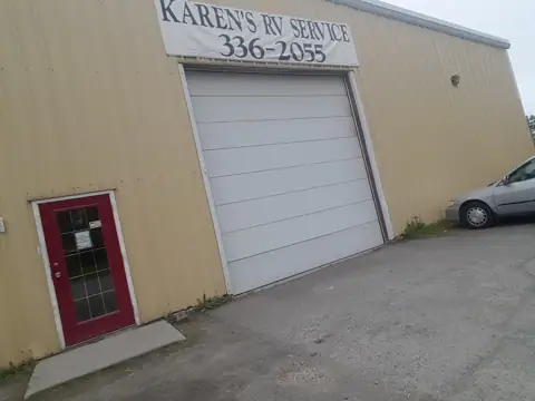 Karen's RV photo 3