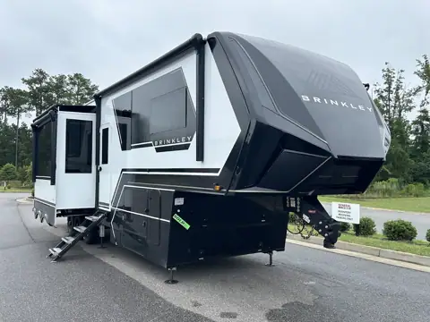 Road Warriors RV Services in Midlothian, VA