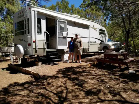 Rainbow Forest RV Park in Lakeside, AZ