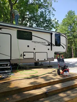John's Mobile RV Service, LLC in Bronston, KY