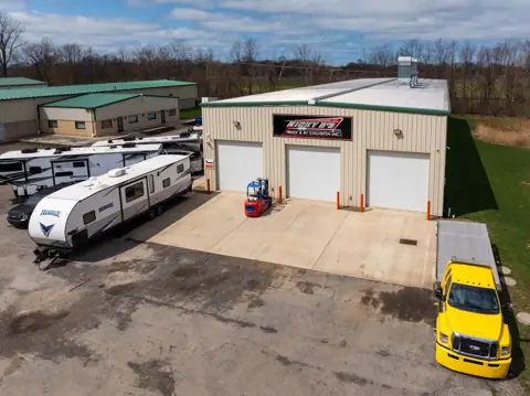Nicky B's Truck & RV Collision, Inc in Fairview, PA