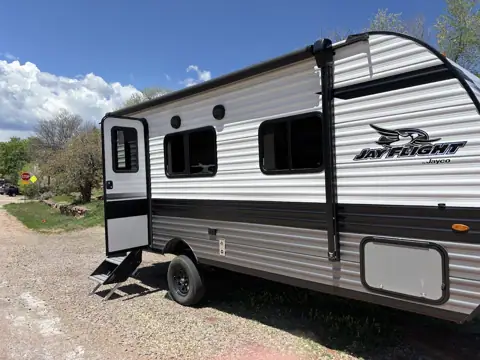 RVFix of Cheyenne photo 3