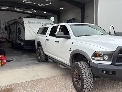 Pit Stop RV and Trailers photo 3