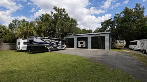 Good Guys RV Repair of Tampa in Dover, FL