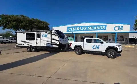 Blue Compass RV Denton photo 2