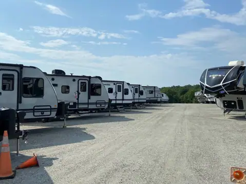 Campers Inn RV photo 2