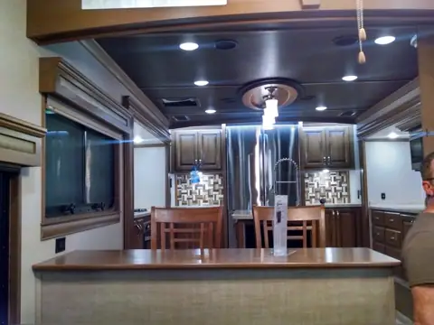 KANSAS RV SERVICE CENTER photo 2