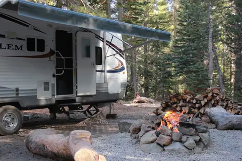 Adventure In Camping in Mammoth Lakes, CA