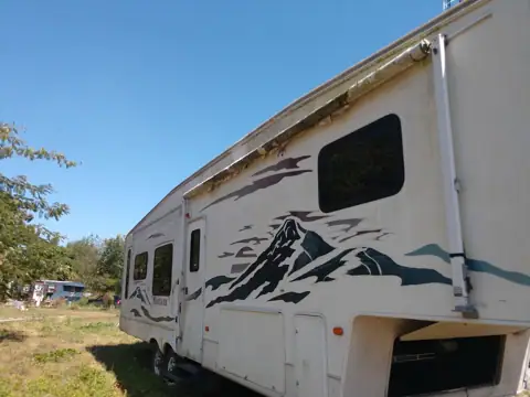 H & H RV Svc in Carthage, MO