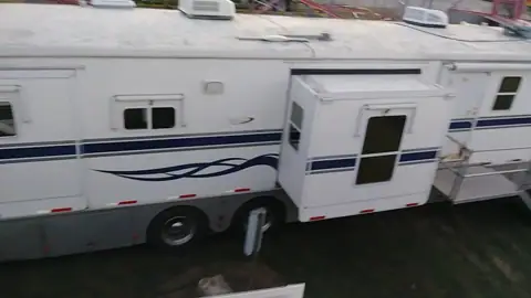 LIGHTNING MOBILE RV SERVICE photo 2