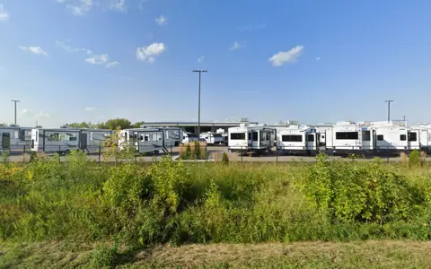 Camping World RV Service - Oshkosh photo 2