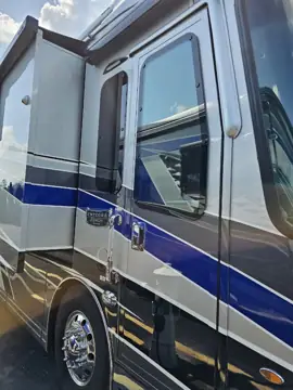 Luxury RV Service photo 3