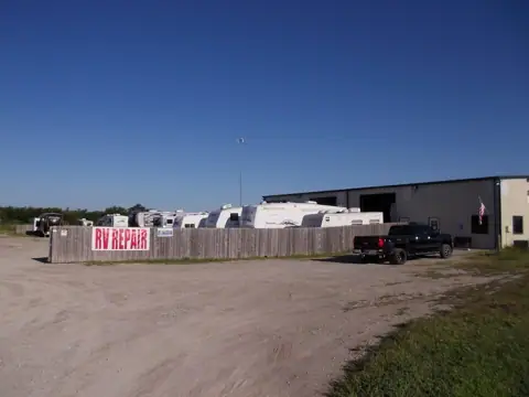 Stewart's RV & Auto Repair photo 3