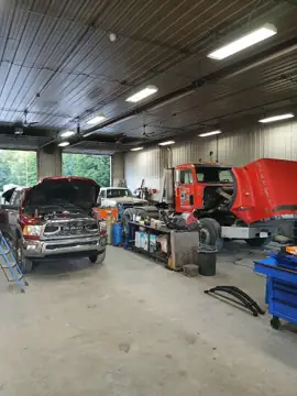 Lake’s Truck & Trailer Repair in Muskegon, MI