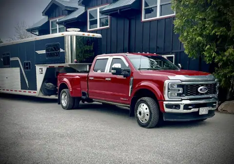 M53 RV & Trailer photo 2