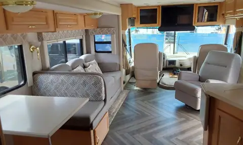 Amazing Creations in Junction City, OR