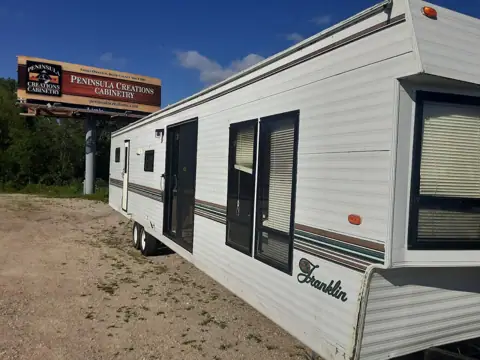 Kunes Quietwoods RV in Sturgeon Bay, WI