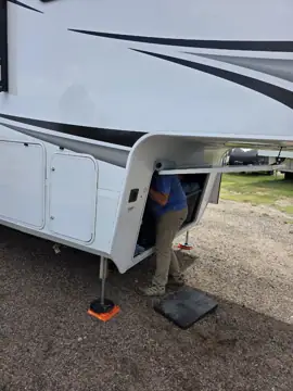 Country RV Sales & Service in Fleming, CO
