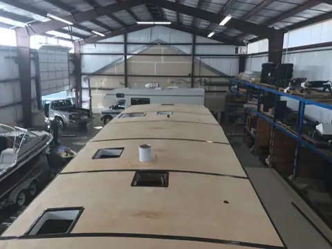 Executive RV Repair - Collision and Fiberglass photo 2