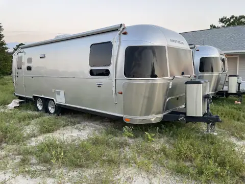 Silvairstream RV Consignments in Fort White, FL