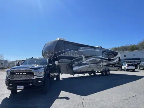 Blue Compass RV Danville Service photo 2