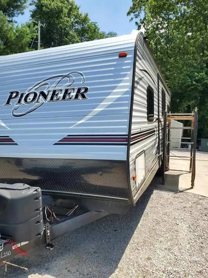 Tin Shed RV, RV repair in Collinsville