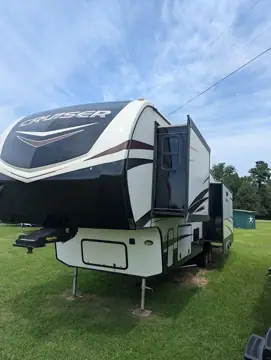 D J's RV Services photo 3