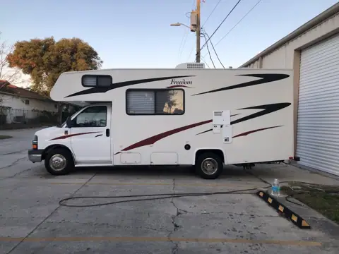 Troy Vines mobile RV service photo 3
